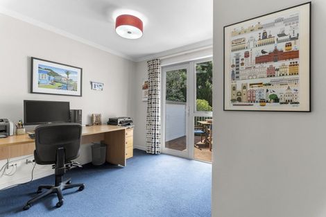 Photo of property in 17 Frank Wilson Terrace, Welbourn, New Plymouth, 4312