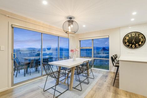 Photo of property in 174 Navigation Drive, Whitby, Porirua, 5024