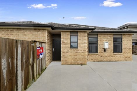 Photo of property in 2u5 Rosalind Street, Deanwell, Hamilton, 3206