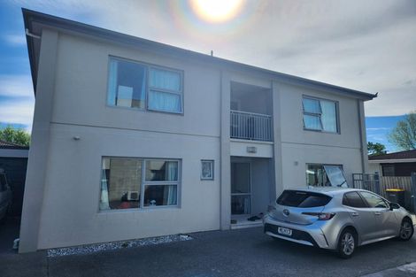 Photo of property in 27c Newnham Terrace, Upper Riccarton, Christchurch, 8041