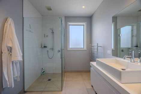 Photo of property in 63 Minaret Ridge, Wanaka, 9305