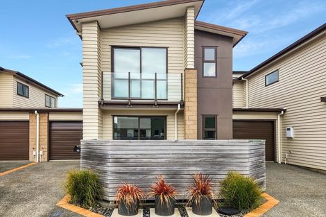 Photo of property in 20 Latimer Way, Petone, Lower Hutt, 5012