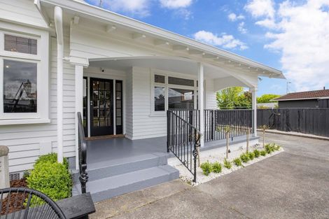 Photo of property in 2 Alma Place, Milson, Palmerston North, 4414
