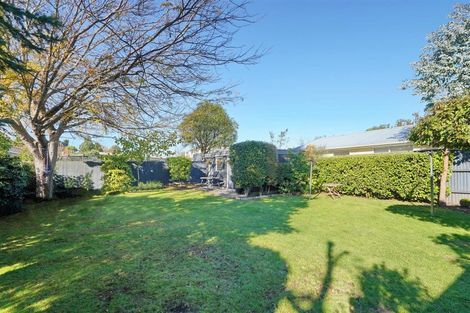 Photo of property in 42 Cutts Road, Russley, Christchurch, 8042