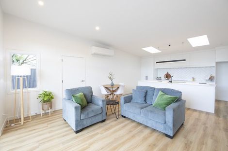 Photo of property in 18a Murphy Road, Taradale, Napier, 4112