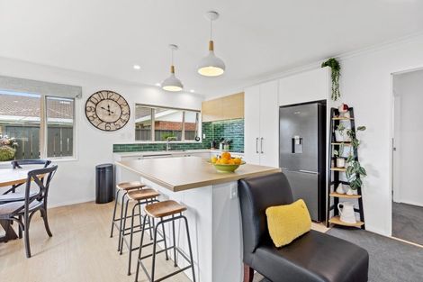 Photo of property in 15 Pembroke Drive, Bethlehem, Tauranga, 3110
