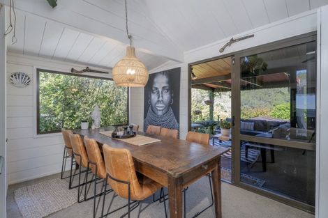 Photo of property in 77 Grange Road, Hahei, Whitianga, 3591
