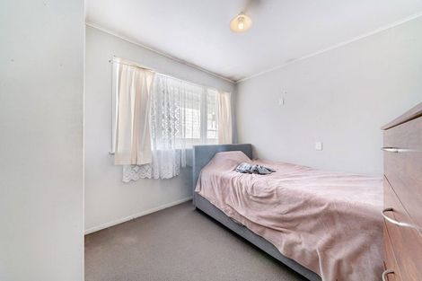 Photo of property in 52 Friedlanders Road, Manurewa, Auckland, 2102