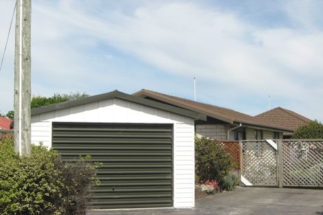 Photo of property in 1/93 Momorangi Crescent, Redwood, Christchurch, 8051
