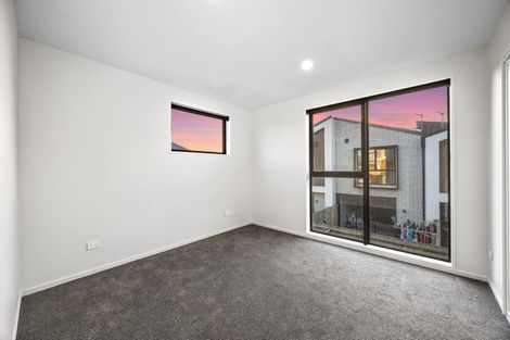 Photo of property in 1/329 Lincoln Road, Addington, Christchurch, 8024