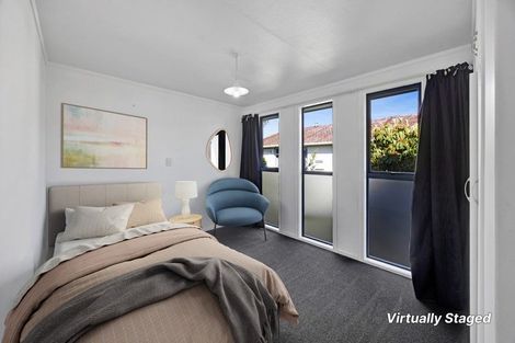 Photo of property in 37 Kamahi Avenue, Hawera, 4610