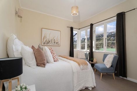 Photo of property in 35 Hindmarsh Street, Johnsonville, Wellington, 6037