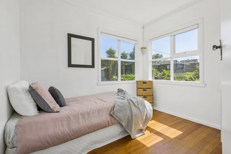Photo of property in 47 Rua Road, Glen Eden, Auckland, 0602