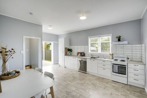 Photo of property in 47 Murphy Road, Taradale, Napier, 4112