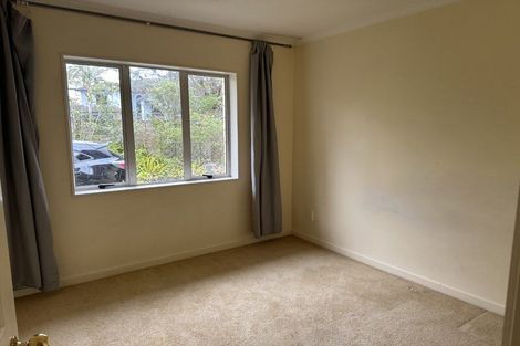 Photo of property in 12 Malin Place, Pinehill, Auckland, 0632
