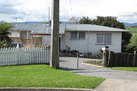 Photo of property in 15 County Place, Tirau, 3410
