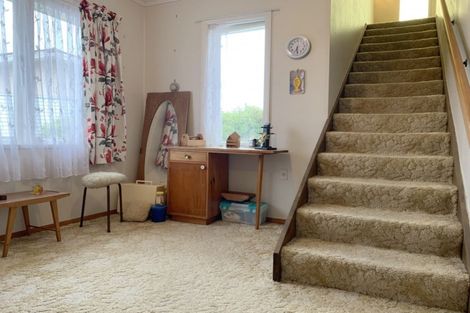 Photo of property in 1 Jull Crescent, Waipukurau, 4200