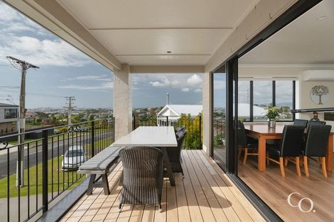Photo of property in 49 Hinewa Road, Otumoetai, Tauranga, 3110