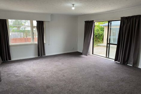 Photo of property in 72 Peer Street, Upper Riccarton, Christchurch, 8041