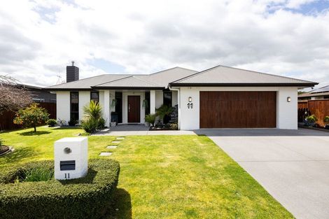 Photo of property in 11 Soma Place, Cambridge, 3434