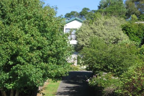 Photo of property in 1/25 Oaktree Avenue, Browns Bay, Auckland, 0630