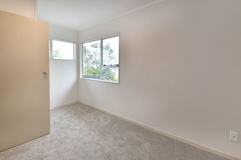 Photo of property in 2127 East Coast Road, Stillwater, Silverdale, 0993