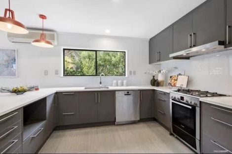 Photo of property in 21a Coroglen Avenue, Birkenhead, Auckland, 0626