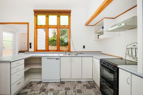Photo of property in 294 Grey Street, Palmerston North, 4414
