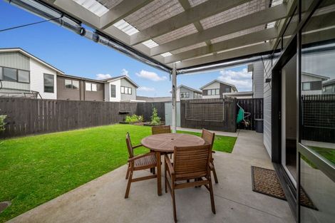 Photo of property in 22 Piripono Crescent, Pukekohe, 2120