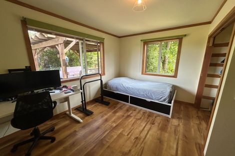 Photo of property in 42 Charles Court, Lake Hawea, Wanaka, 9382