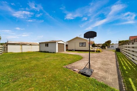 Photo of property in 42 Tawa Street, Hawera, 4610