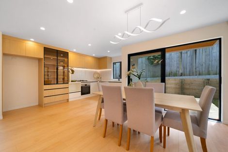Photo of property in 6 Palmer Avenue, Glen Eden, Auckland, 0602