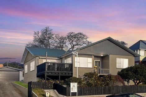 Photo of property in 12 Grasmere Street, Waimataitai, Timaru, 7910