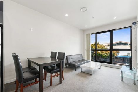 Photo of property in Royal Court Apartments, 1193unit Hinemoa Street, Rotorua, 3010