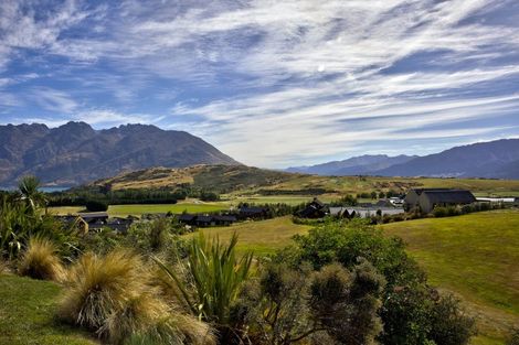 Photo of property in 3 Pioneer Court, Jacks Point, Queenstown, 9371