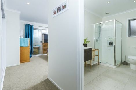 Photo of property in 41 Liquidambar Drive, Hobsonville, Auckland, 0616