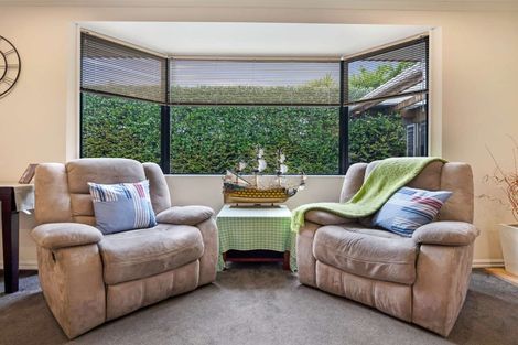 Photo of property in 71 Nielsen Gardens, Rototuna, Hamilton, 3210
