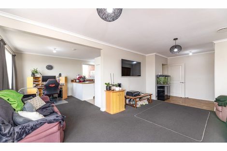 Photo of property in 135 Ohoka Road, Kaiapoi, 7630