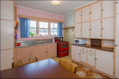 Photo of property in 10 Bould Street, Johnsonville, Wellington, 6037