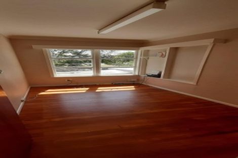 Photo of property in 377a East Coast Road, Mairangi Bay, Auckland, 0630