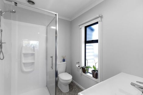 Photo of property in 15u2 Cook Street, Hamilton East, Hamilton, 3216