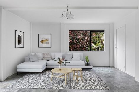 Photo of property in 8 Meander Drive, Welcome Bay, Tauranga, 3112