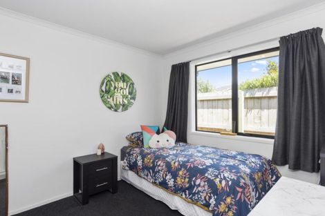 Photo of property in 26 Rainey Crescent, Papamoa Beach, Papamoa, 3118