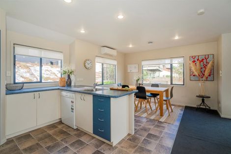 Photo of property in 4 Christa Court, Whitianga, 3510