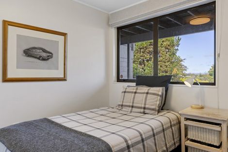 Photo of property in 12 Golders Place, Richmond Heights, Taupo, 3330
