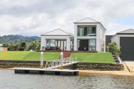 Photo of property in 133 Motu Grande, Pauanui, Hikuai, 3579