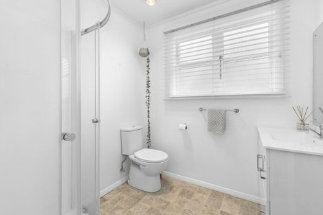 Photo of property in 8 Dempsey Street, Naenae, Lower Hutt, 5011