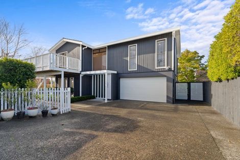 Photo of property in 2/12 Stanley Avenue, Milford, Auckland, 0620