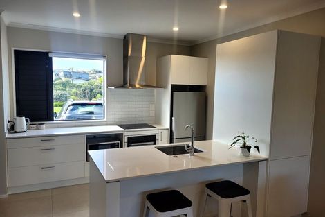 Photo of property in 13 Cambie Avenue, Red Beach, 0932