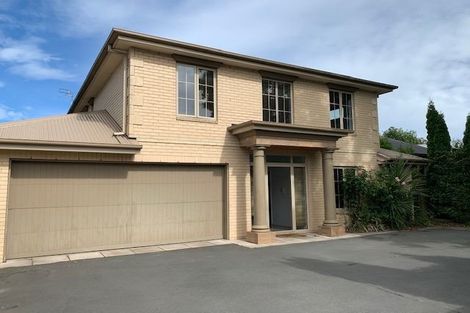 Photo of property in 29 Straven Road, Riccarton, Christchurch, 8011